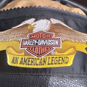 Vintage 35yrs Old woman's winter Harley Davidson jacket